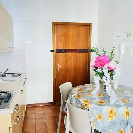 With Balcony 100m From The Sea * Bibione
