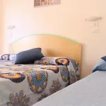 With Balcony 100m From The Sea Appartamento *