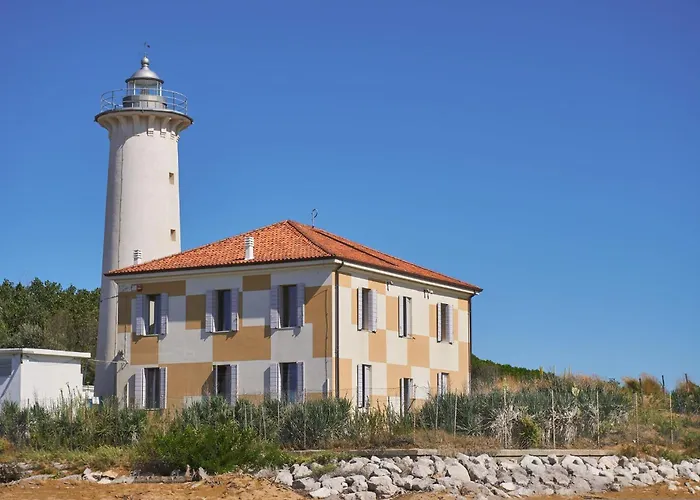 With Balcony 100m From The Sea Lejlighed